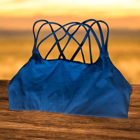Athleta Other - Athleta Strappy Back Sports Bra Blue/Teal Size M Fair Trade Certified‎